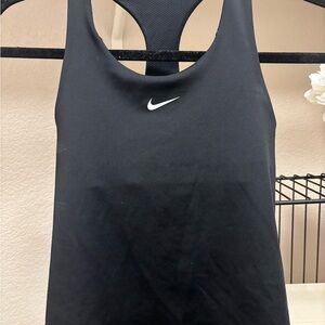 Nike Black Sleeveless Top workout tank medium